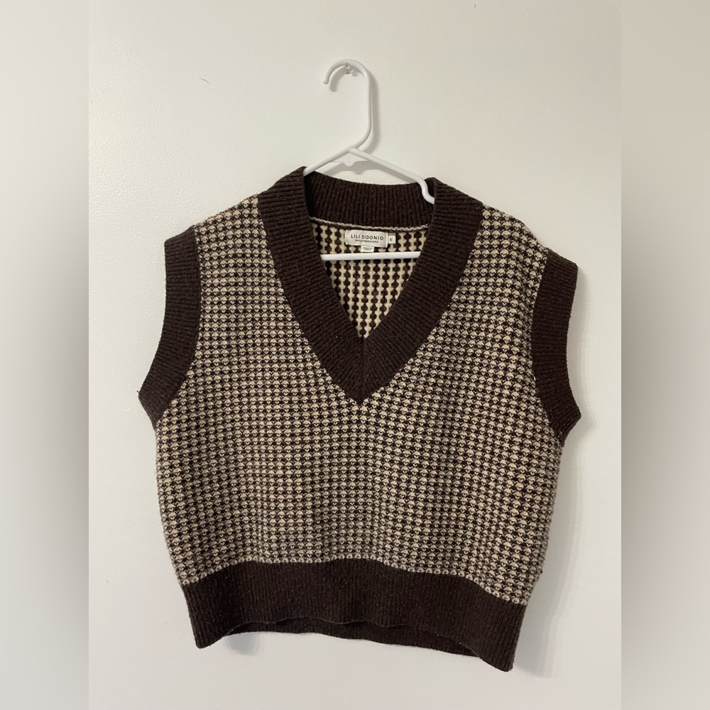Lili Sidonio Vest